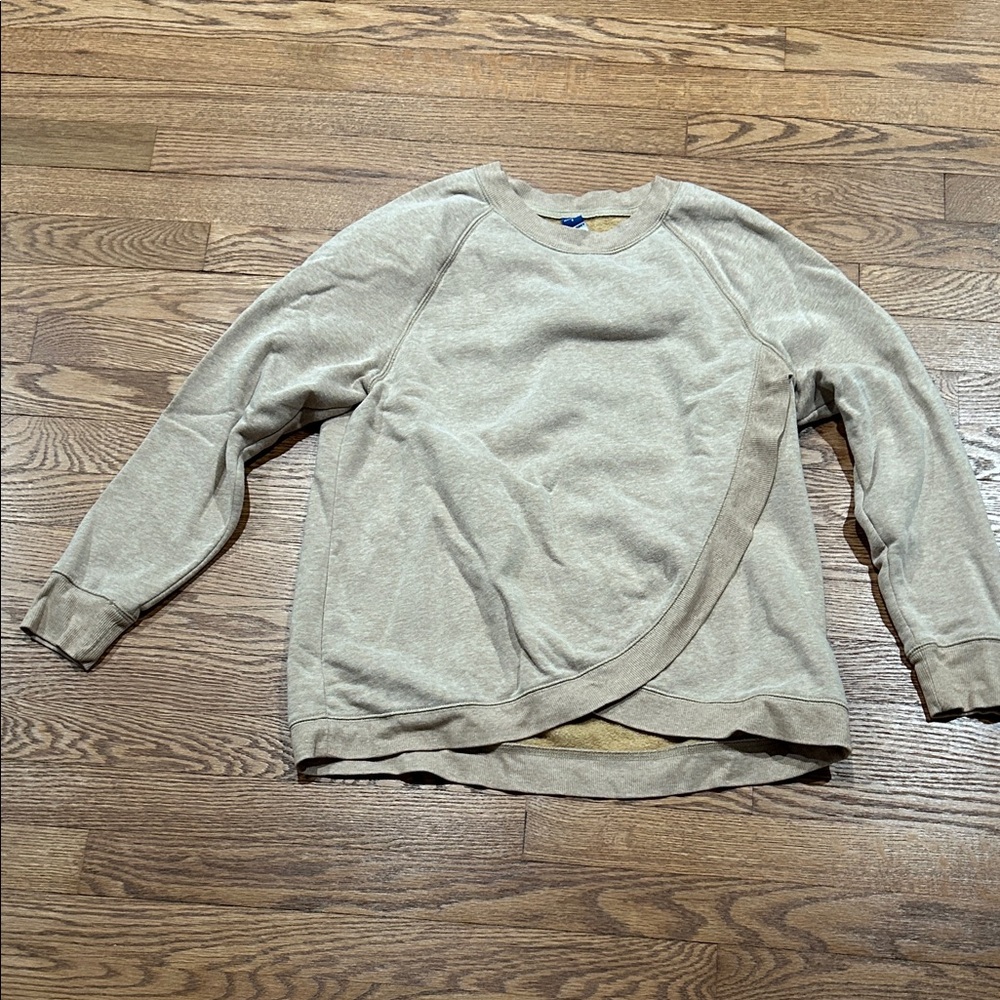Old Navy Beige Maternity Crewneck Sweatshirt